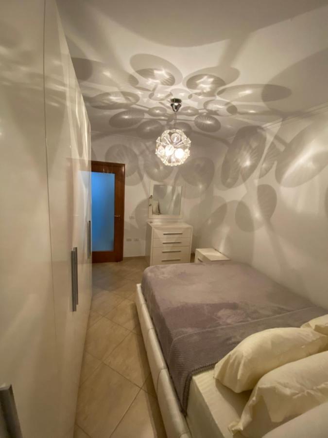 Chlo Apartment 3 Tiranë Luaran gambar